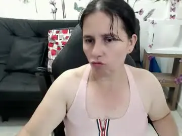 Chaturbate Adult Video Chat of selene_mom