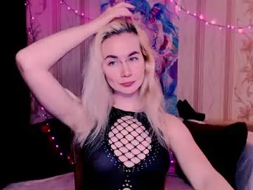 Chaturbate Adult Video Chat of carinfox