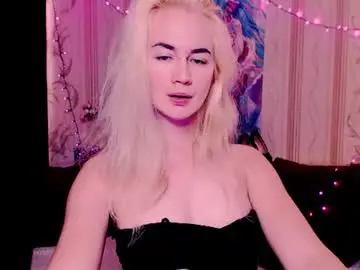 Chaturbate Watch Live Sex Cams of carinfox