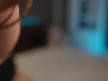Chaturbate Watch Live Sex Cams of dinacandy