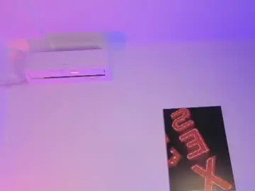 Chaturbate Live Sex Cam of okerriella