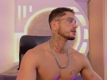 Chaturbate Best live sex cam show of alan__rogers