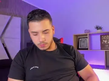 Chaturbate Sex Chat of axel_grey_