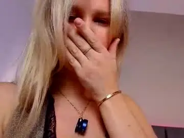 Chaturbate Nude Webcam of alice_n_wooderland