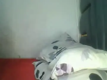 Chaturbate Live Sex Cam of ponybear81