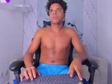 Chaturbate Free Live Porn of taylorclay_