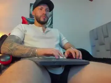 Chaturbate Live Porn of dimitri_master