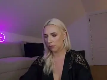 Chaturbate Live Sex of allayah