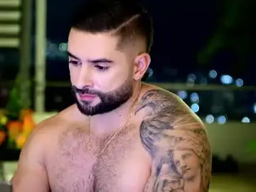 Chaturbate Live Porn of lukhass