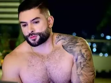 Chaturbate Live Sex Cam of lukhass