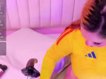 Chaturbate Live Sex Cam of sharlotthe_bigass