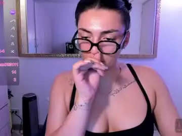 Chaturbate Nude Webcam of _ericavanderhill_