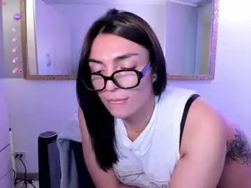 Chaturbate Best live sex cam show of _ericavanderhill_