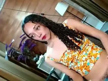 Chaturbate Sex Chat of curybb_hanna19