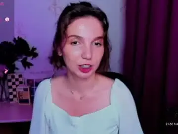 Chaturbate Adult Webcam of kindhazelhere_