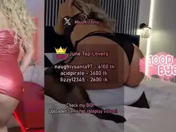 Chaturbate Free Porn Cam of amysuperheroes
