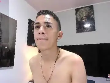 Chaturbate Watch Live Sex Cams of adam_walker_1