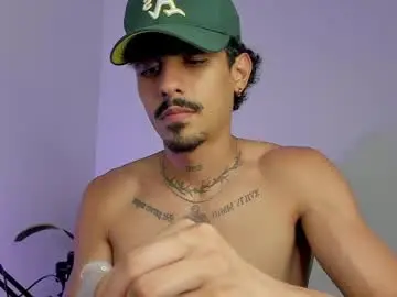 Chaturbate Best Webcam of lukeetaylor_