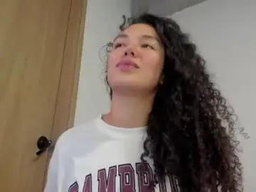 Chaturbate Live Porn of miarouseex