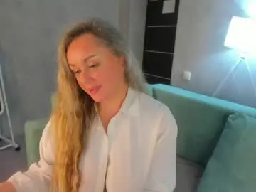 Chaturbate Best live sex cam show of sky_kuper