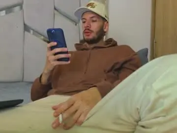 Chaturbate Free Porn Cam of max_tayloor