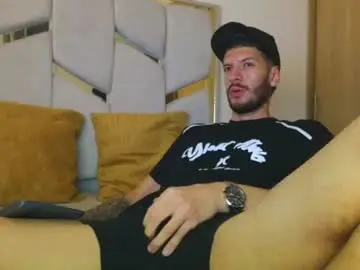 Chaturbate Adult Webcams of max_tayloor