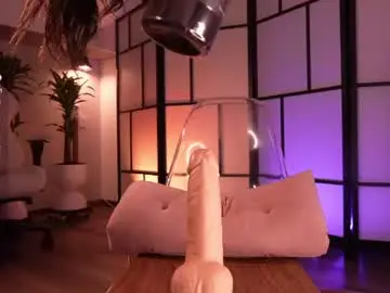 Chaturbate Free Porn Cam of lau__1