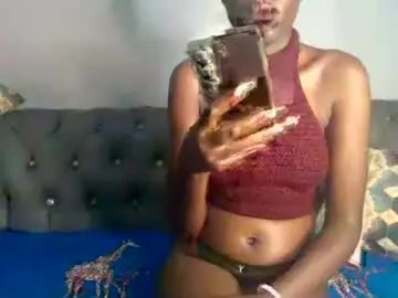 Chaturbate Nude Webcam of luxurydarkqueennyxa