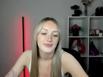 Chaturbate Live Sex of evelynblond