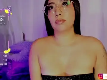 Chaturbate Live Sex Cam of kim_sanatana
