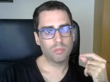 Chaturbate Free Porn Cam of josevd