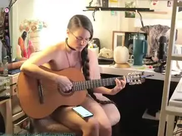 Chaturbate Sex Cam of creature_marie