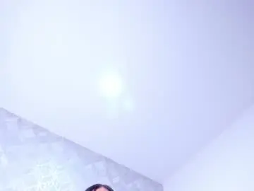 Chaturbate Nude Webcam of laura_rouse7
