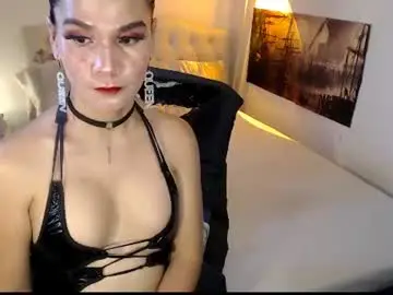 Chaturbate Nude Webcam of xqueenyasiandomcumx