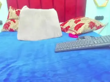 Chaturbate Sex Cam of lia_cherryx