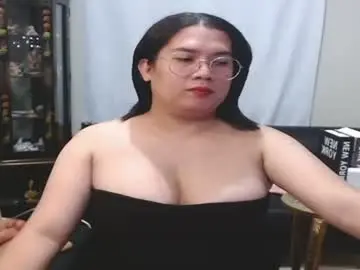 Chaturbate Nude Webcam of travelergirl