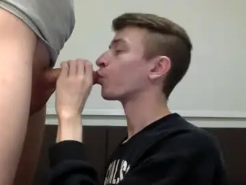 Chaturbate Sex Chat of ashingwest97