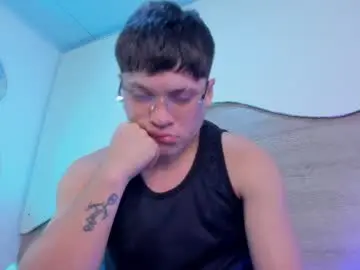 Chaturbate Watch Live Sex Cams of eytan_20
