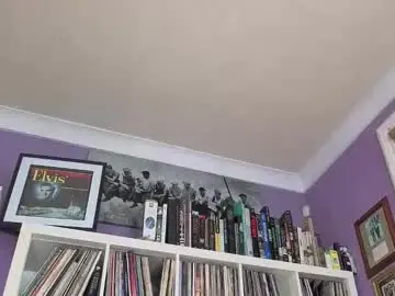 Chaturbate Free Porn Cam of serenexxmilf