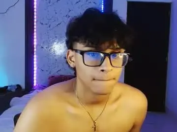 Chaturbate Private Sex Chat of mr_yisuz