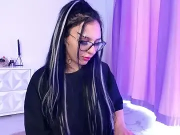 Chaturbate Live Sex Cam of raven_foxxy