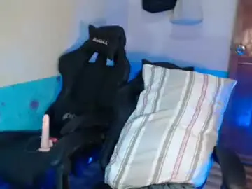 Chaturbate Live Sex Cam of prince_valx