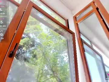 Chaturbate Free Porn Cam of naila18