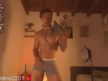 Chaturbate Nude Webcam of valentino_2201