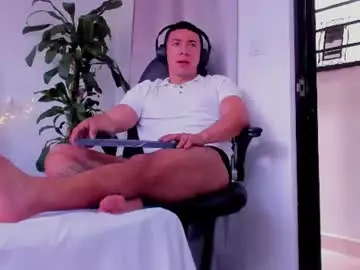 Chaturbate Private Sex Chat of bastian_franco01