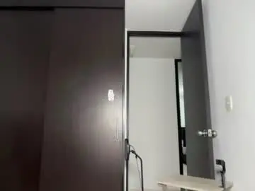 Chaturbate Best live sex cam show of mr_freed