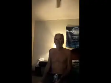 Chaturbate Free Porn Cam of hairybusheatmycreams
