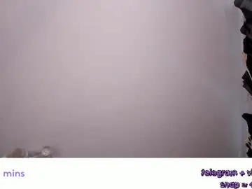 Chaturbate Live Sex of vivian_qwerty