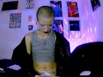 Chaturbate Nude Webcam of plutonbluemoon_999