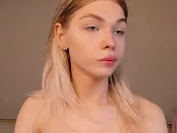 Chaturbate Best live sex cam show of blondy_fina